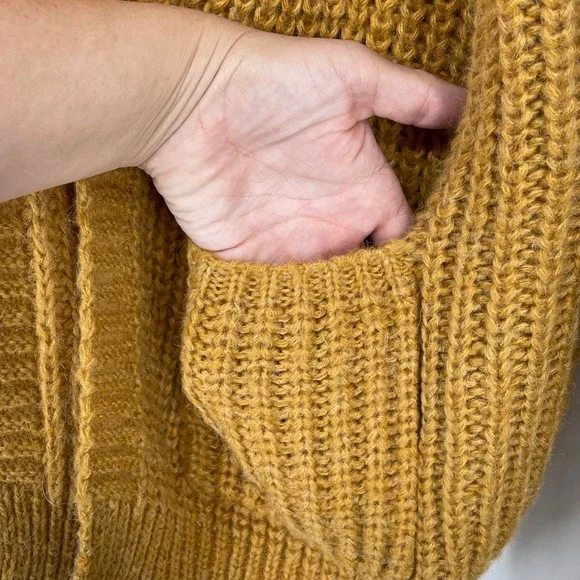 Lulus Oversized Slouchy Knit Cardigan‎ Sweater Mustard Yellow Pockets M Boxy - Picture 3 of 7